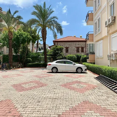 Royal Alaiye B 2 Apartamento *
