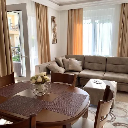 Royal Alaiye B 2 Apartamento